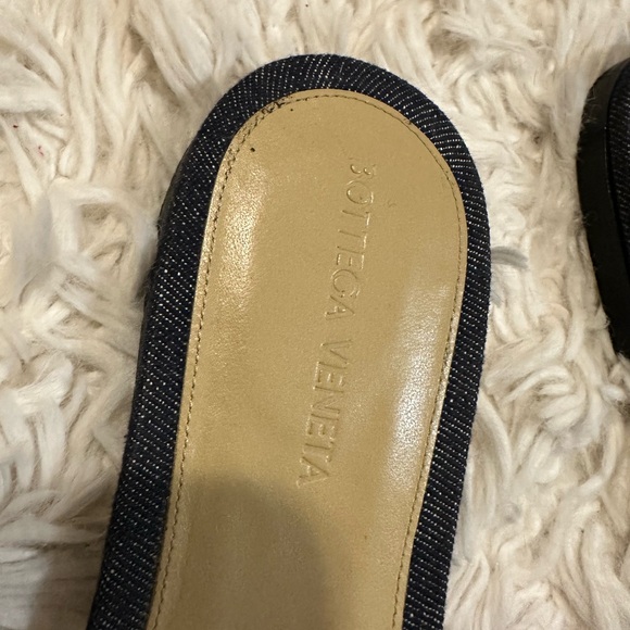 Bottega Veneta Quilted Dark Denim Mules Size 42 - Picture 3 of 13